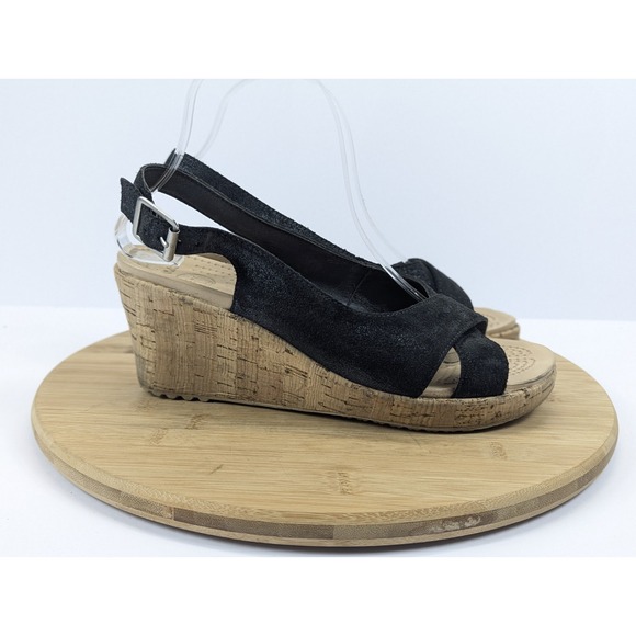 Crocs - Picture 2 of 9